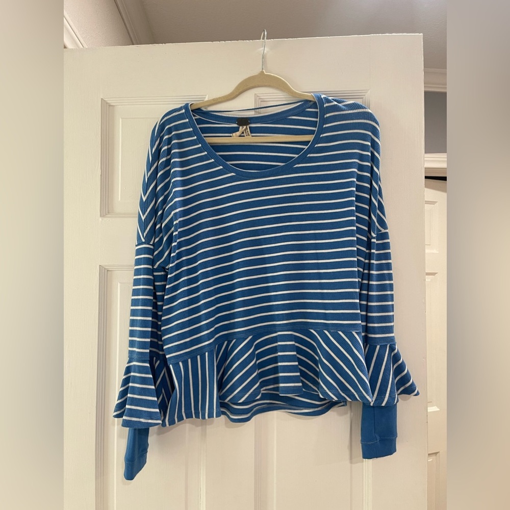 Blue and White Long Sleeve Stripped Top